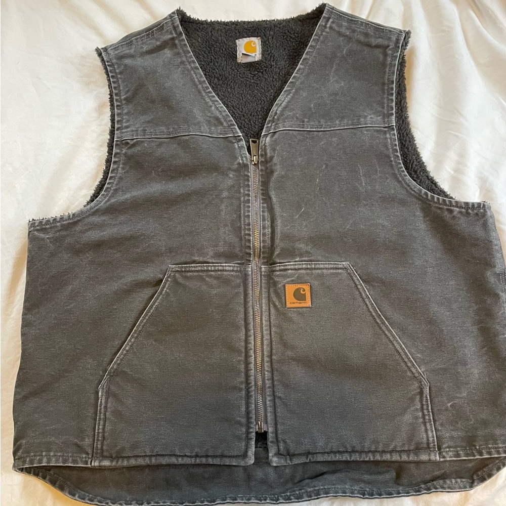 Carhartt fleece lined duck vest size XL